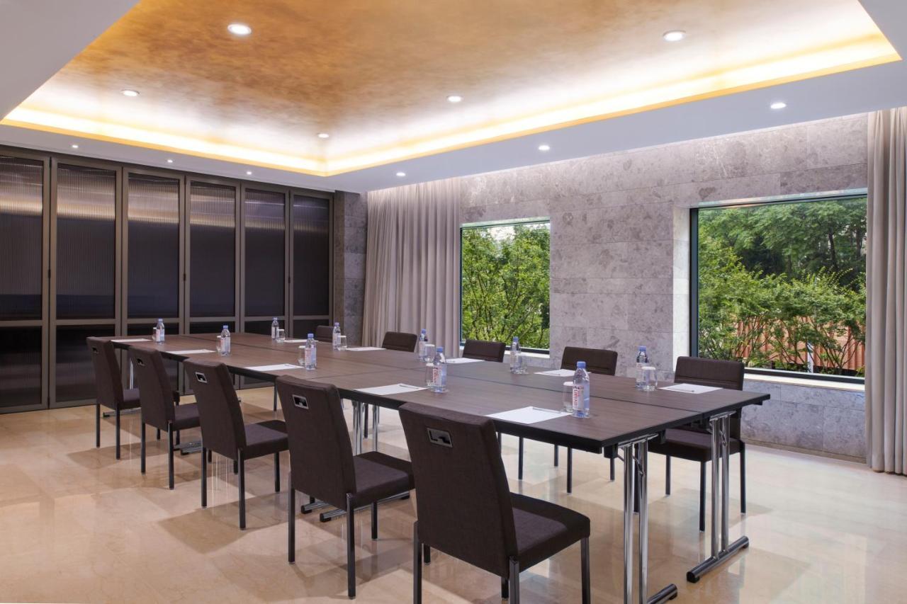 Hotel Mondrian Seoul Itaewon Exterior foto Meeting room