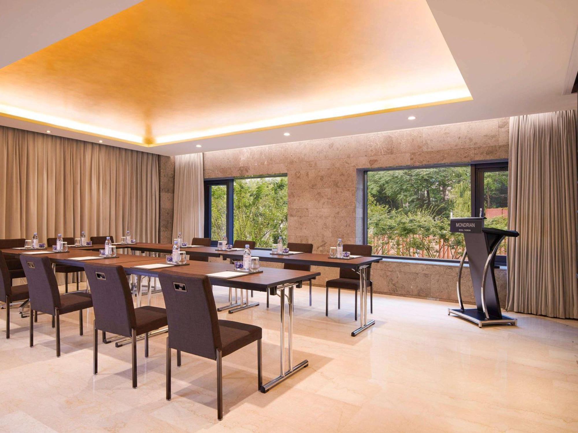 Hotel Mondrian Seoul Itaewon Exterior foto Meeting room