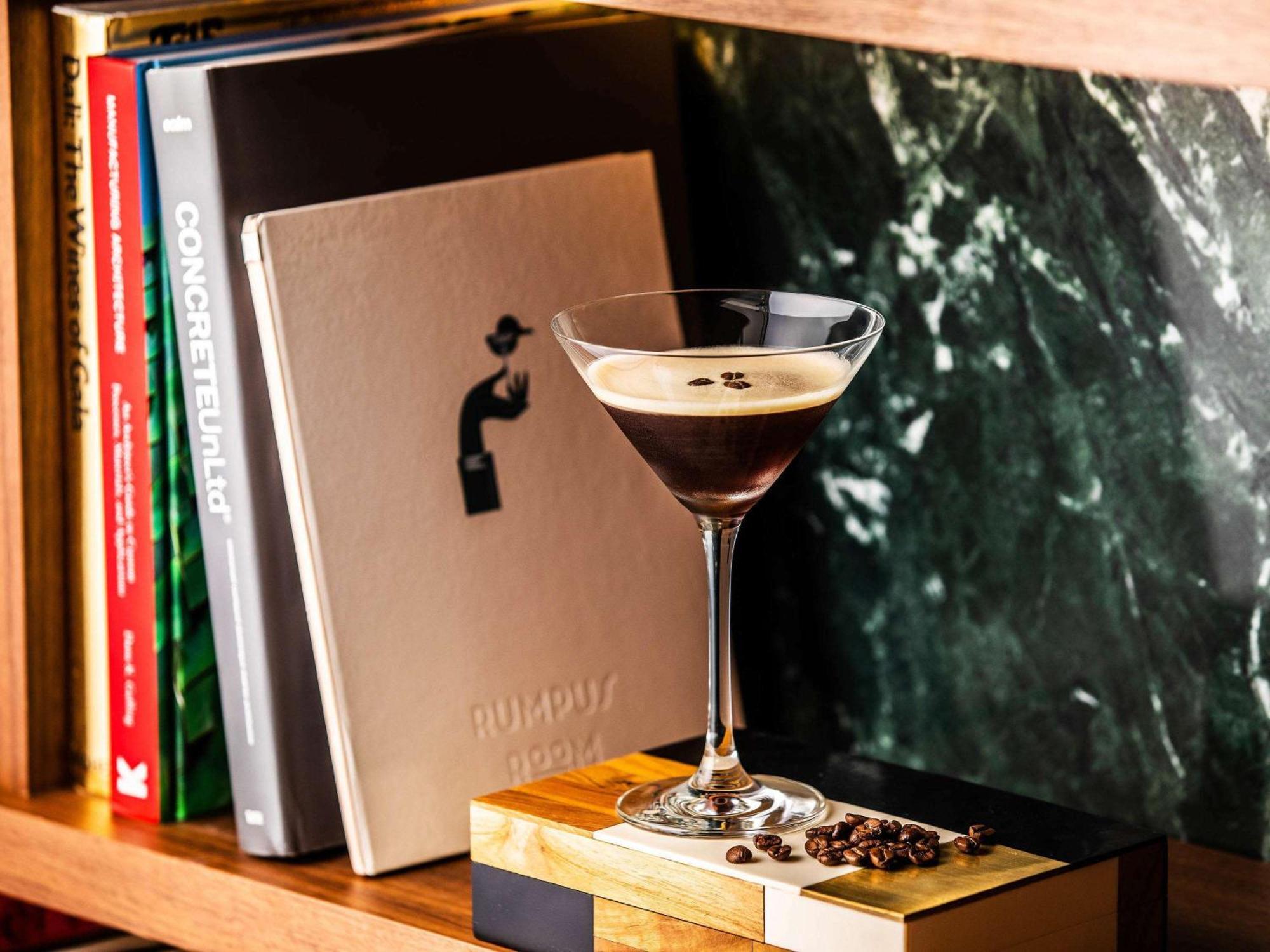 Hotel Mondrian Seoul Itaewon Exterior foto Espresso Martini